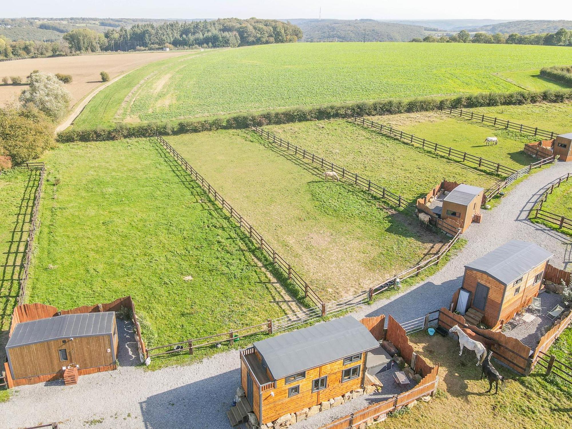 Les Tiny du Pré Mathy Hostal Profondeville Exterior foto